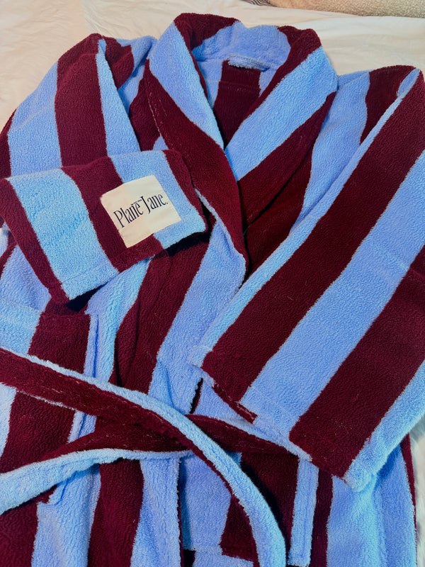 [PREORDER] the Cambridge robe